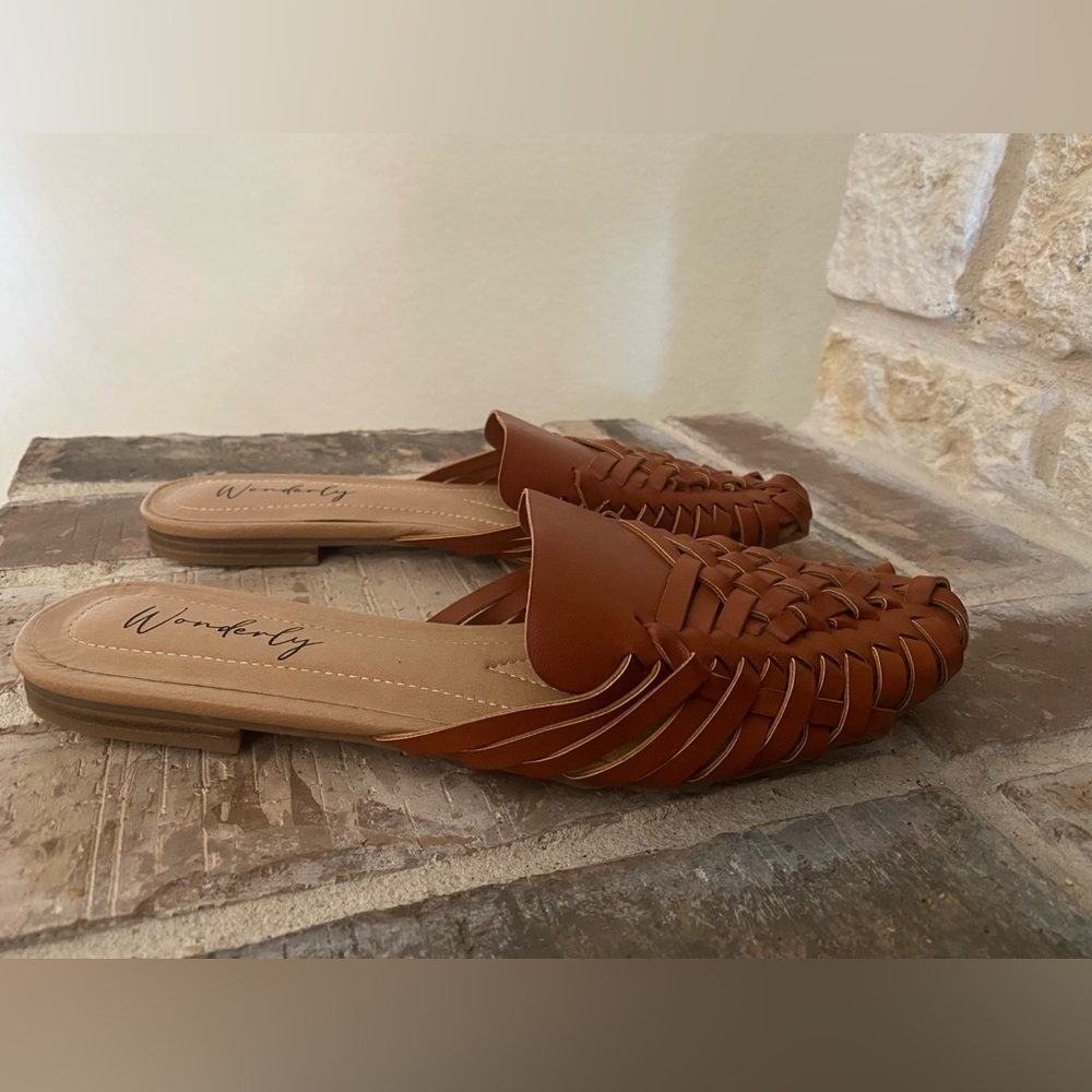 Wonderly flats braided mules in cognac size 7 Etta Mules Huaraches